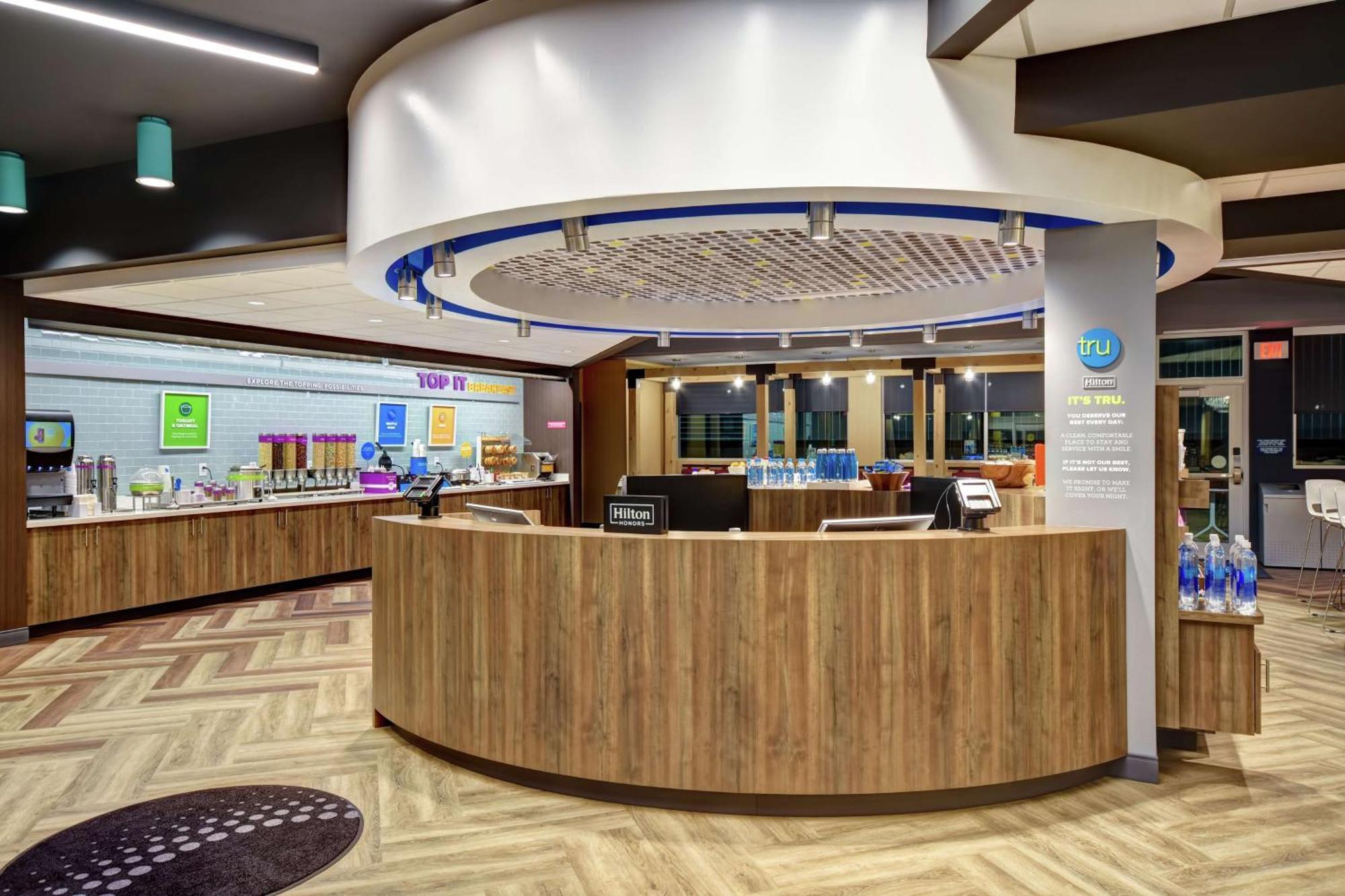 Отель Tru By Hilton Syracuse-Camillus Экстерьер фото